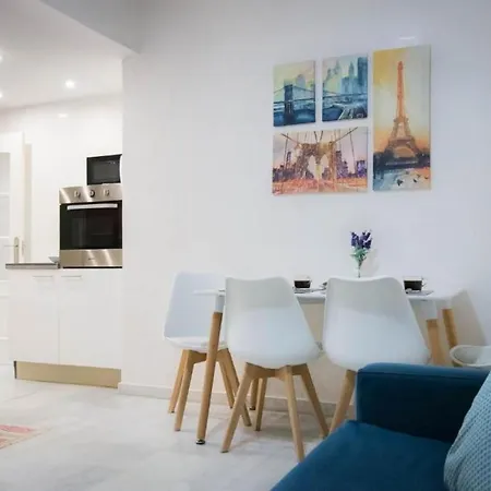 Holidays2malaga Eduardo Ocon Ground Floor Renovated In The Center * Malaga