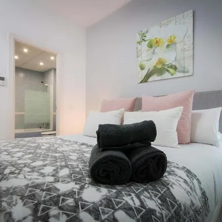 Apartment Holidays2malaga Eduardo Ocon Ground Floor Renovated In The Center Málaga